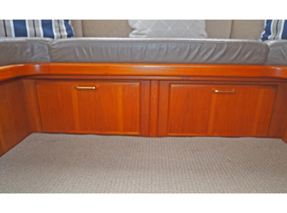 Stuurhuis, Accommodatie